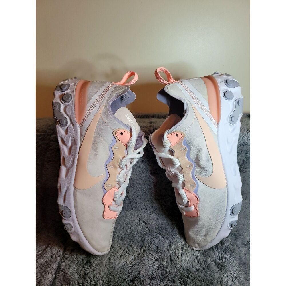 Nike Womens React Element 55 Size 7 - image 4